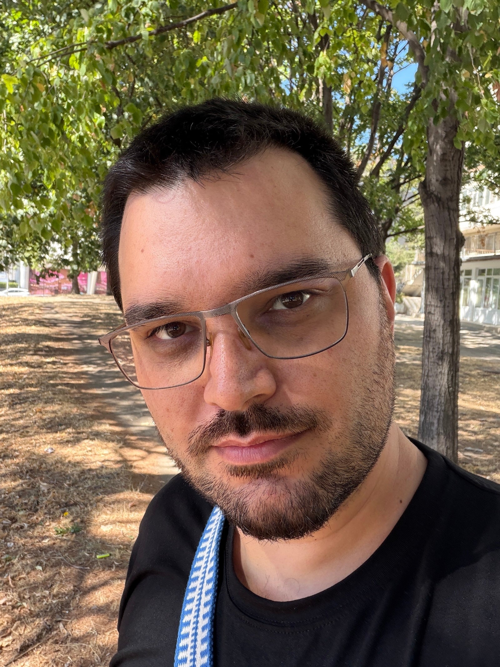 iPhone 17 - iPhone 17 vs Galaxy S25: Who wins the $799 flagship battle of 2025?