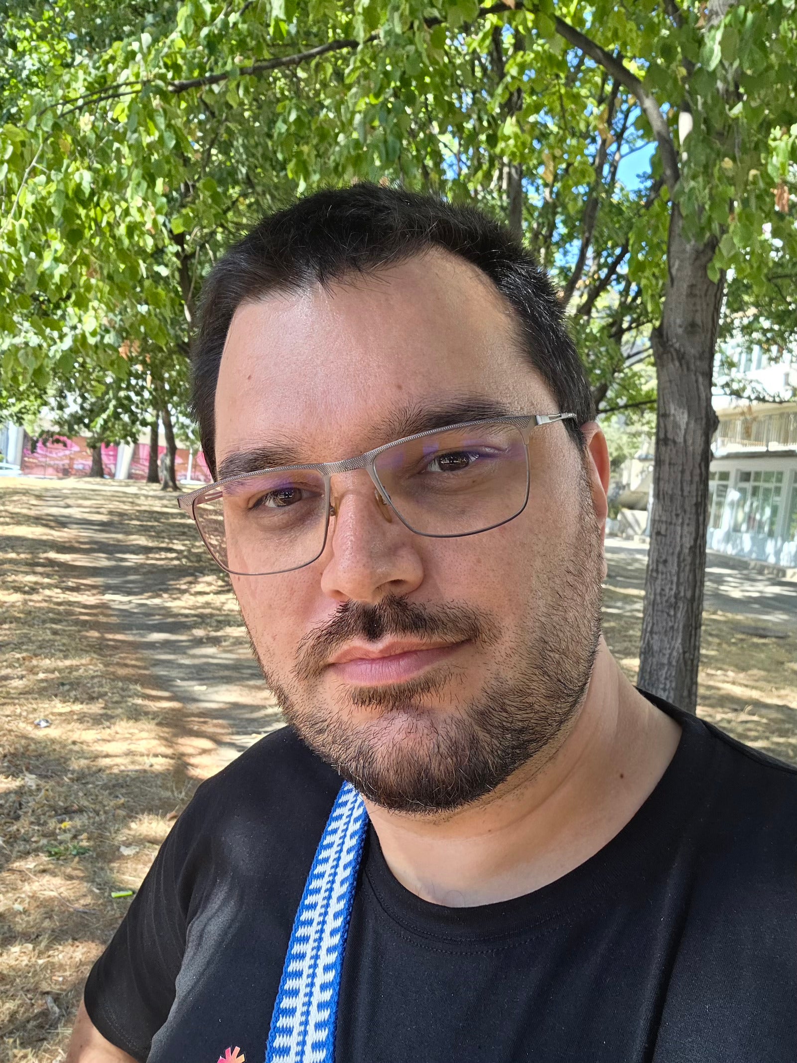 Galaxy S25 - iPhone 17 vs Galaxy S25: Who wins the $799 flagship battle of 2025?