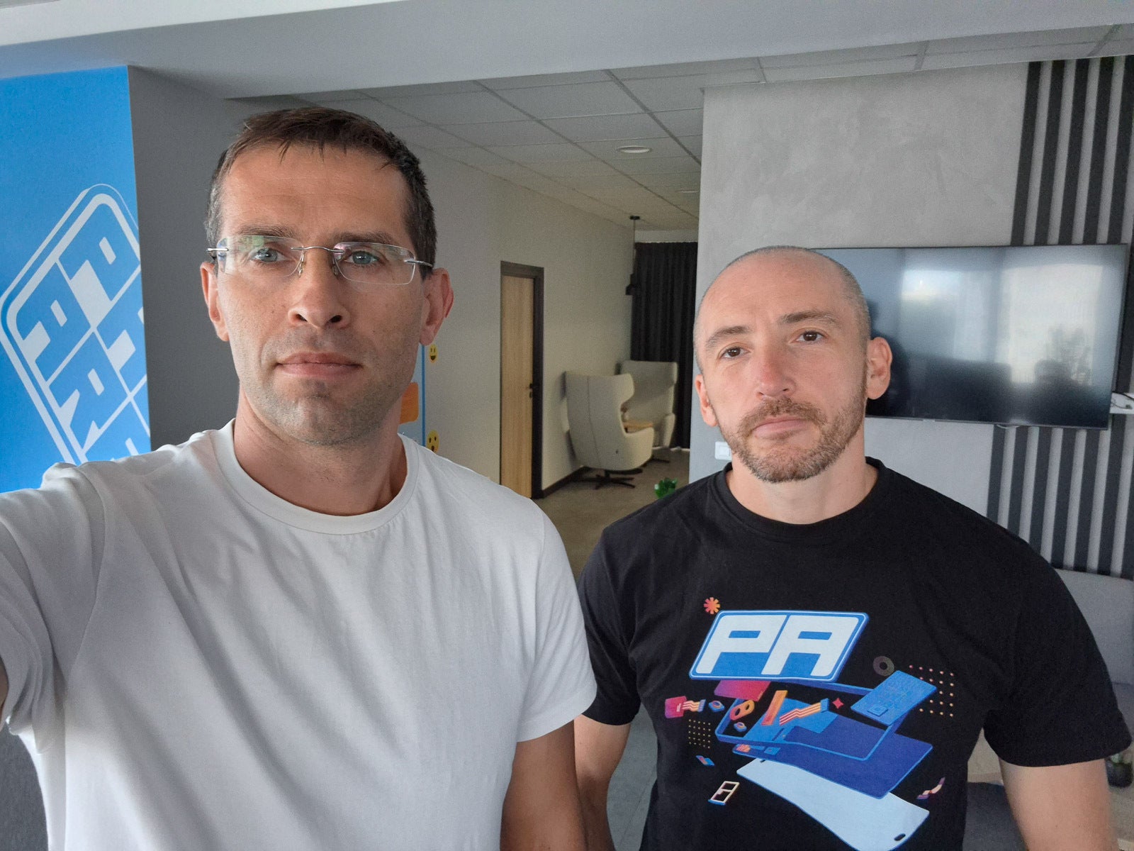 S25 FE Selfie - Galaxy S25 FE vs Galaxy S24 FE: What’s new and should you upgrade?