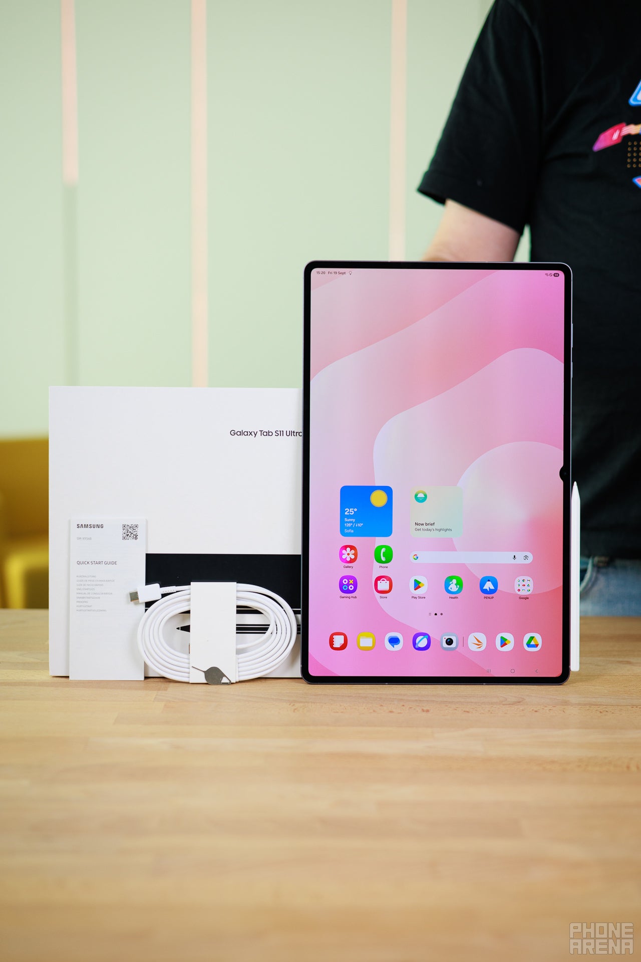 Samsung Galaxy Tab S11 Ultra Review: Big screen, big letdowns