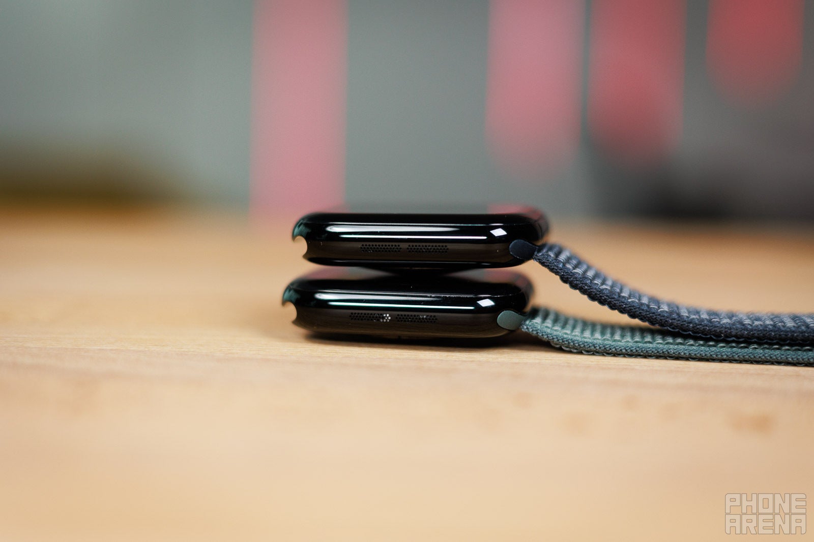 Apple Watch Series 11 vs Series 10: single tick