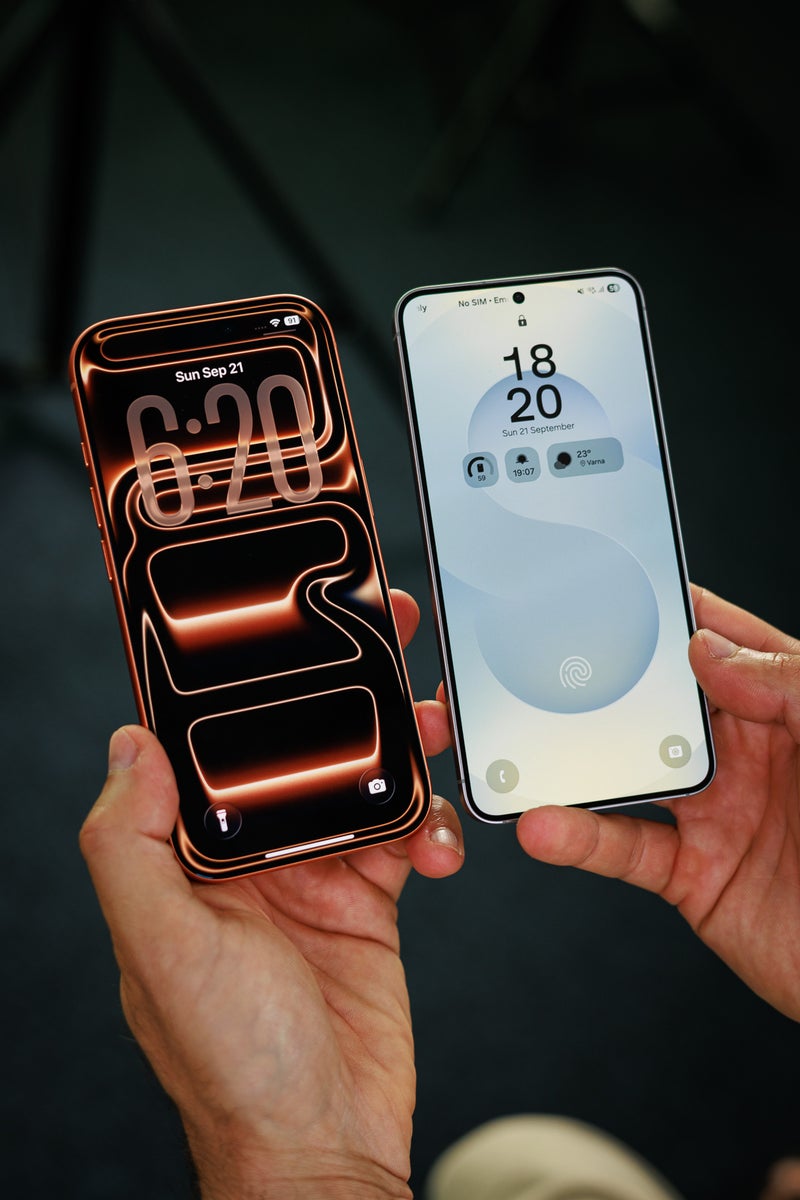 iPhone 17 Pro vs Galaxy S25: Are Apple’s $300 extras really worth It?