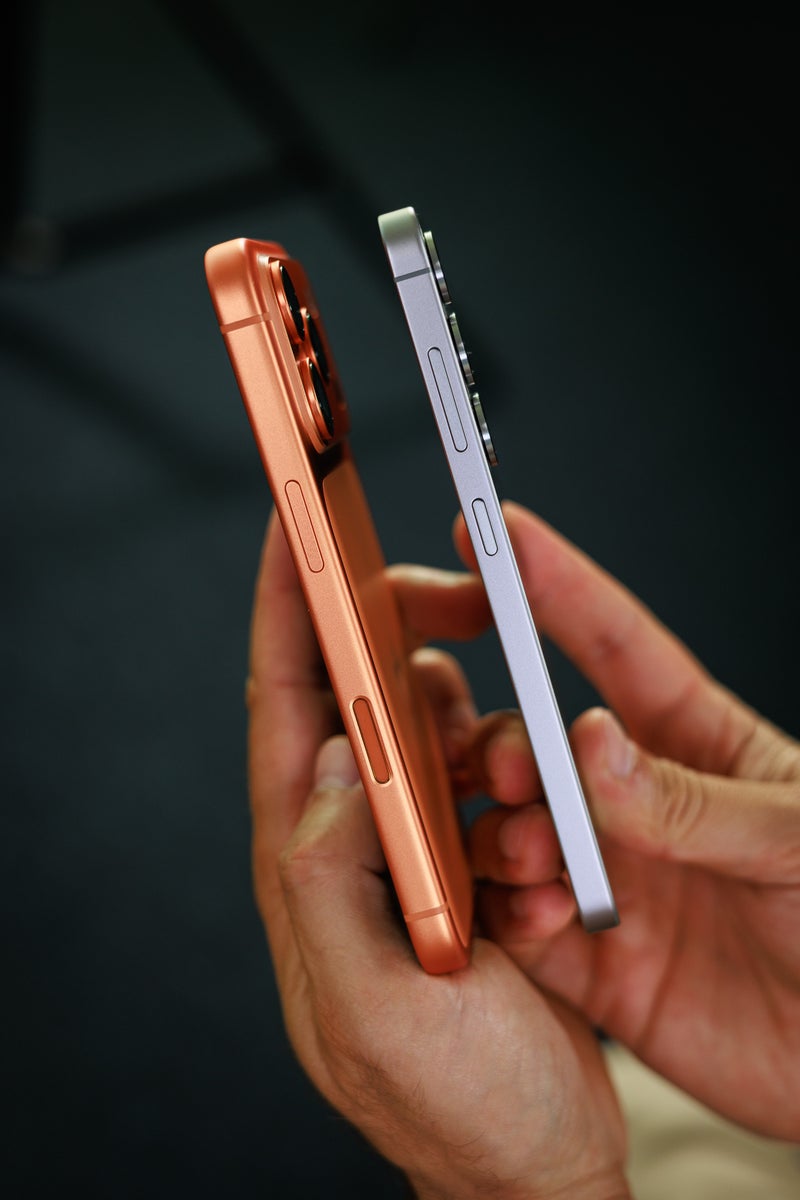 iPhone 17 Pro vs Galaxy S25: Are Apple’s $300 extras really worth It?