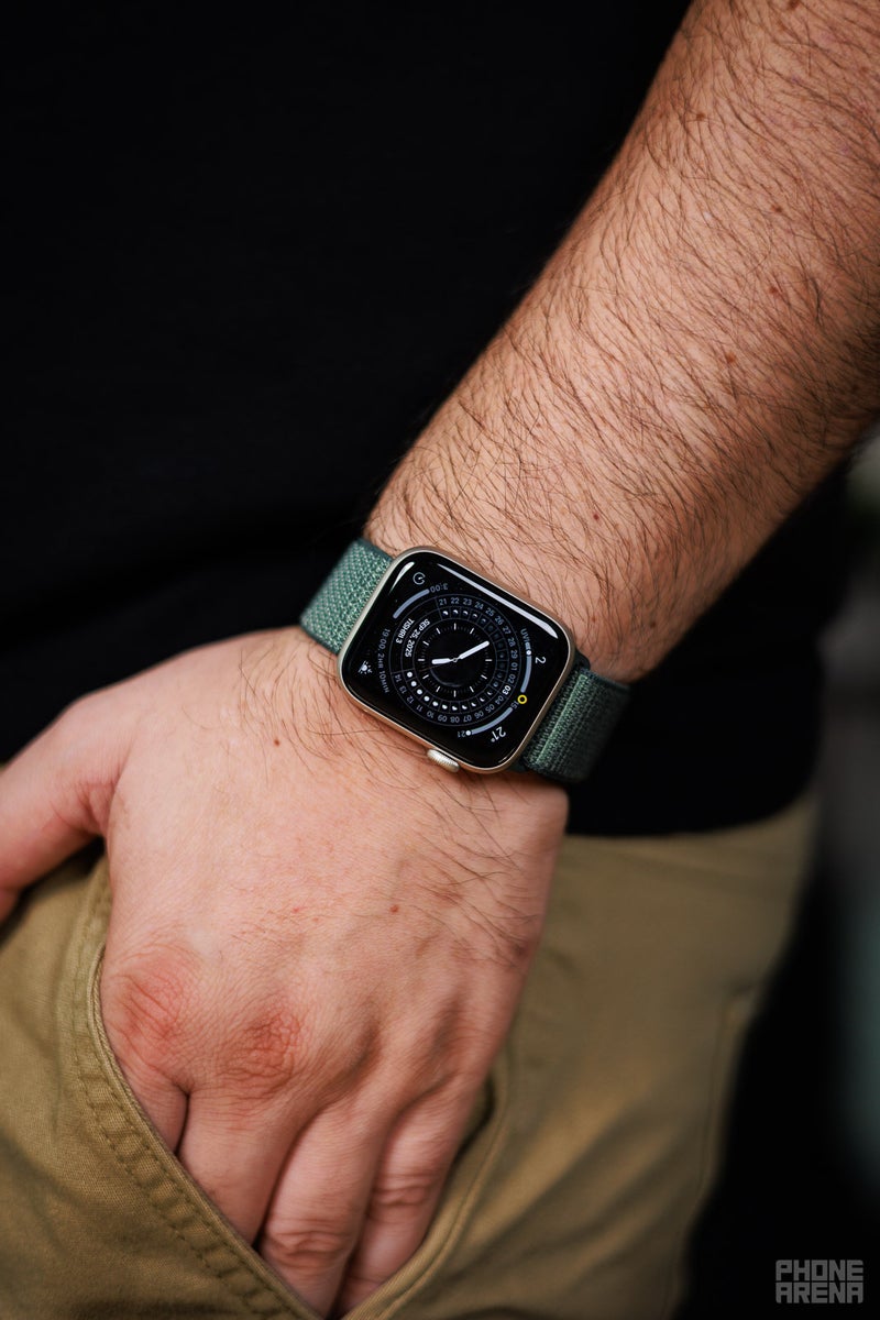 Apple Watch SE 3 review: looks outdated, but it's the best upgrade this year