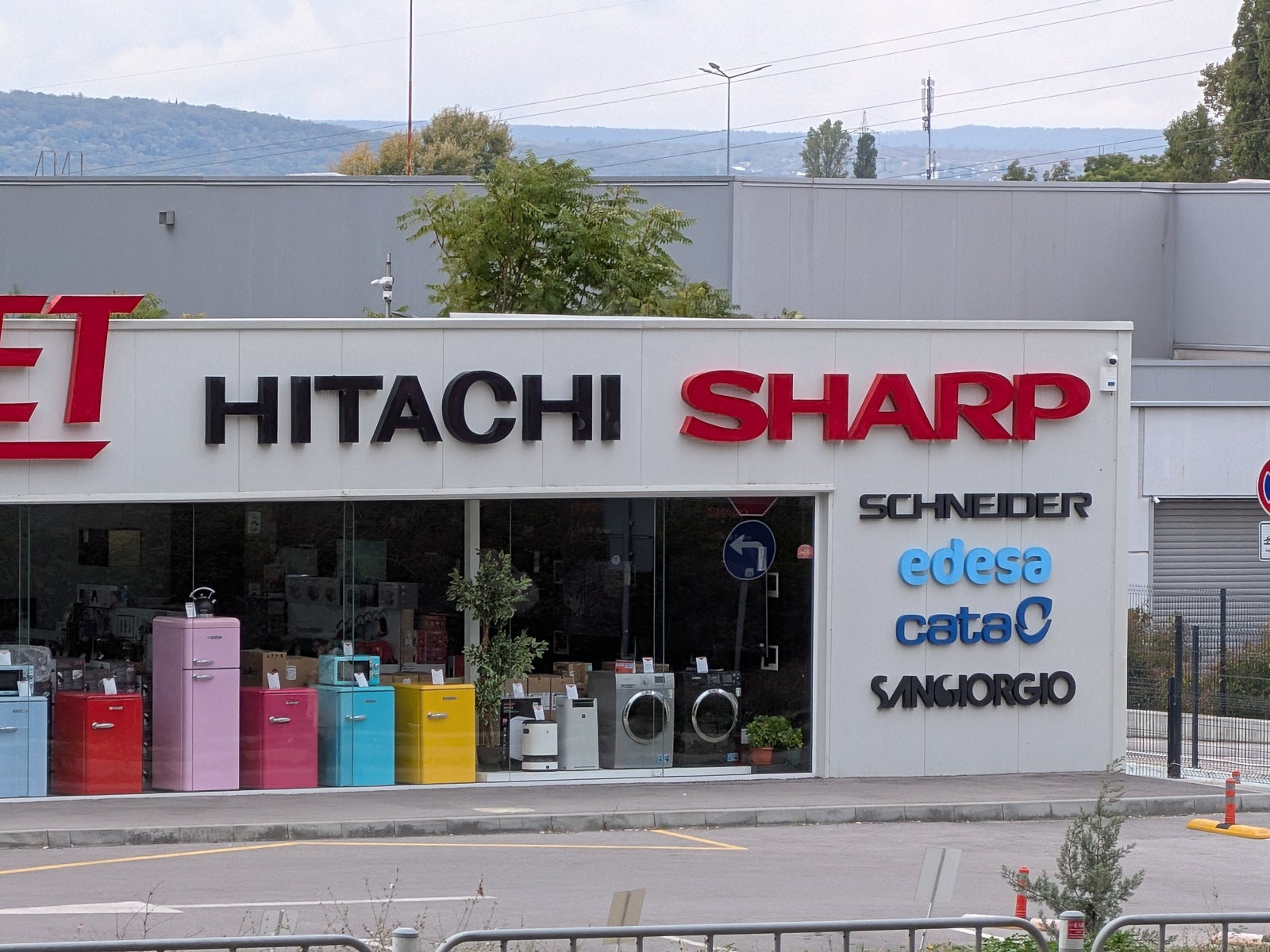 Pixel 10 Pro Fold - Pixel 10 Pro Fold vs Pixel Fold: Night and Day