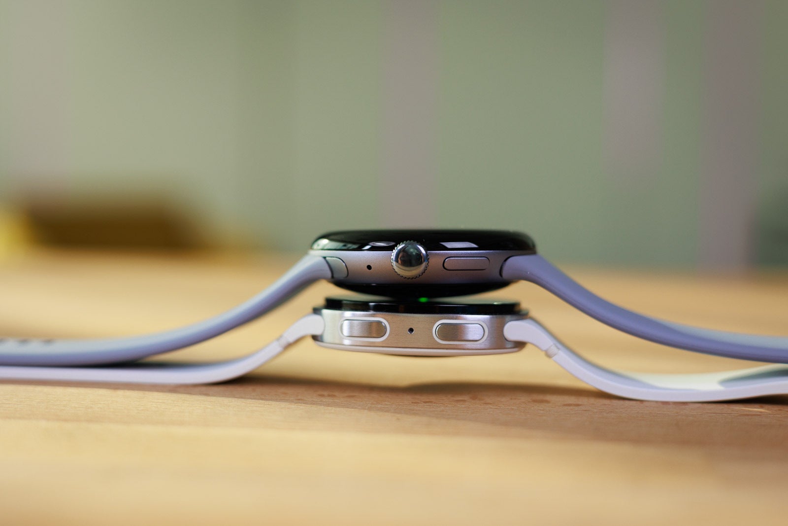 Google Pixel Watch 4 vs Galaxy Watch 8: Brain versus beauty