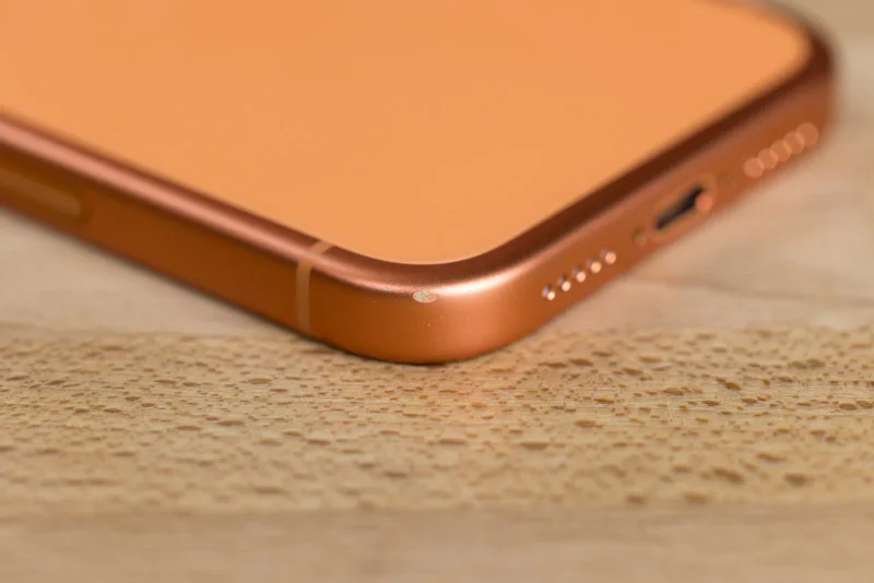 iPhone Air vs iPhone 17 Pro Max: Style versus power