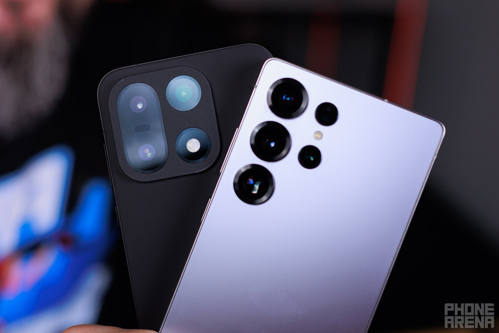 OnePlus 15 vs Galaxy S25 Ultra: Samsung has been coasting on idle for far too long