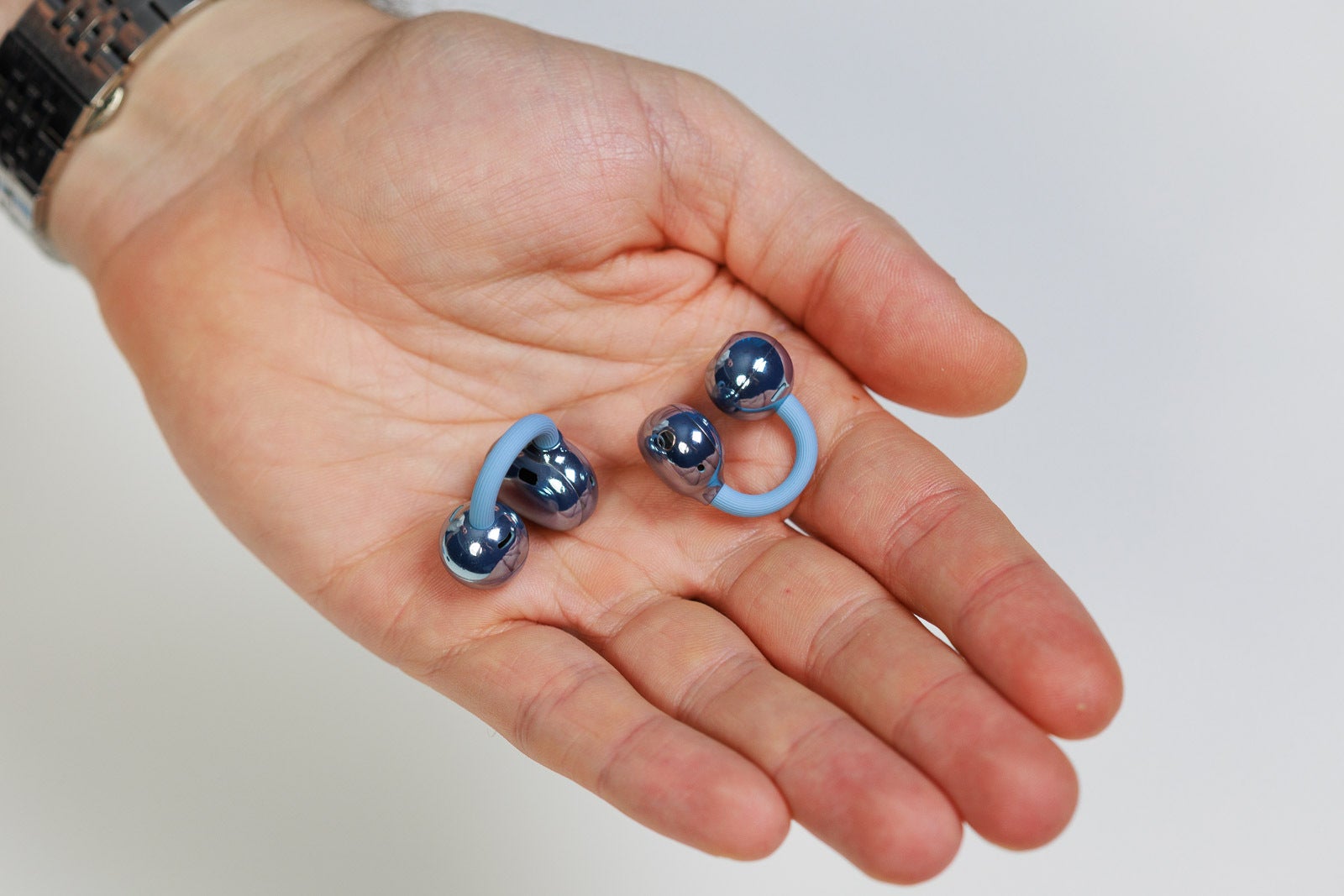 Huawei FreeClip 2 Review: Unique design with an asterisk