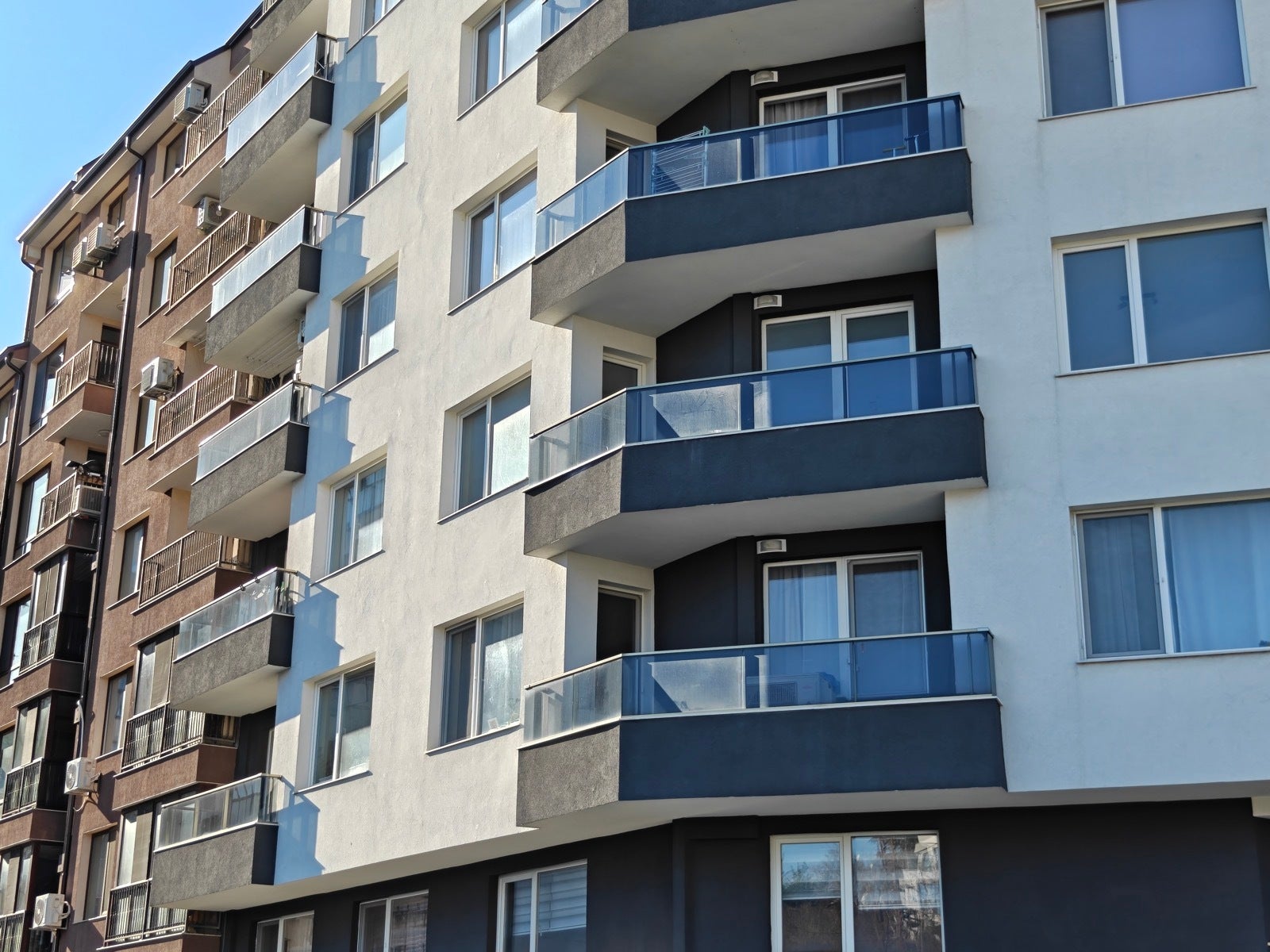 OnePlus 15 - OnePlus 15R vs OnePlus 15: Main differences