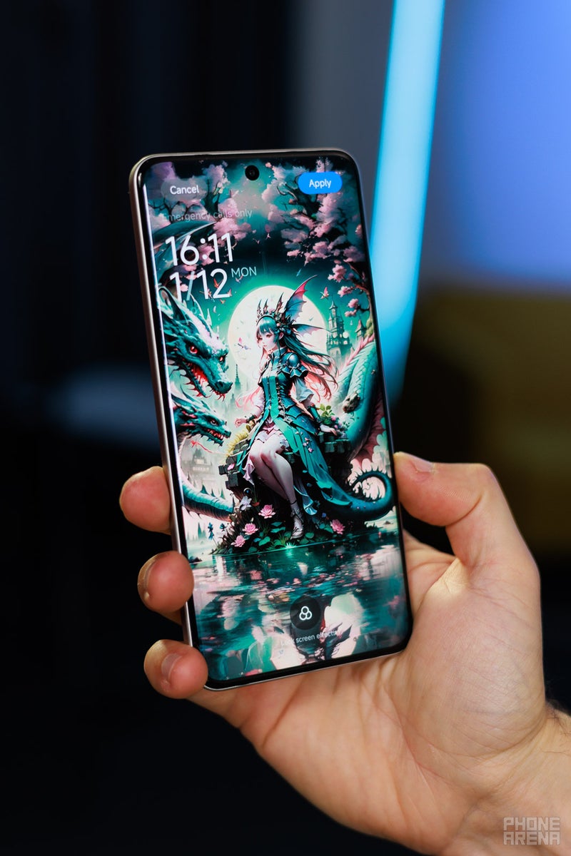 Redmi Note 15 Pro 4G Review: This is the strangest phone I've tested this year