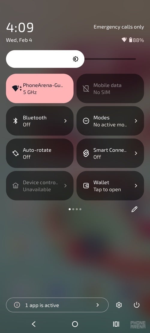 Motorola Edge 70 Review: Finally a thin phone done (mostly) right!