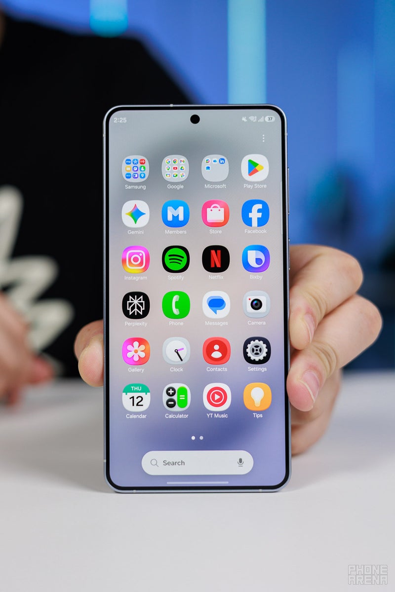 Samsung Galaxy S26 Plus review: A perfectly good phone with no reason to exist