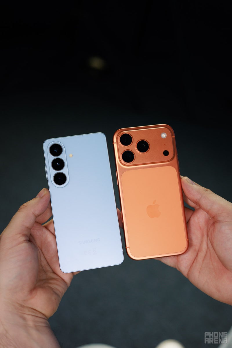 Samsung Galaxy S26 vs Apple iPhone 17 Pro: Main differences