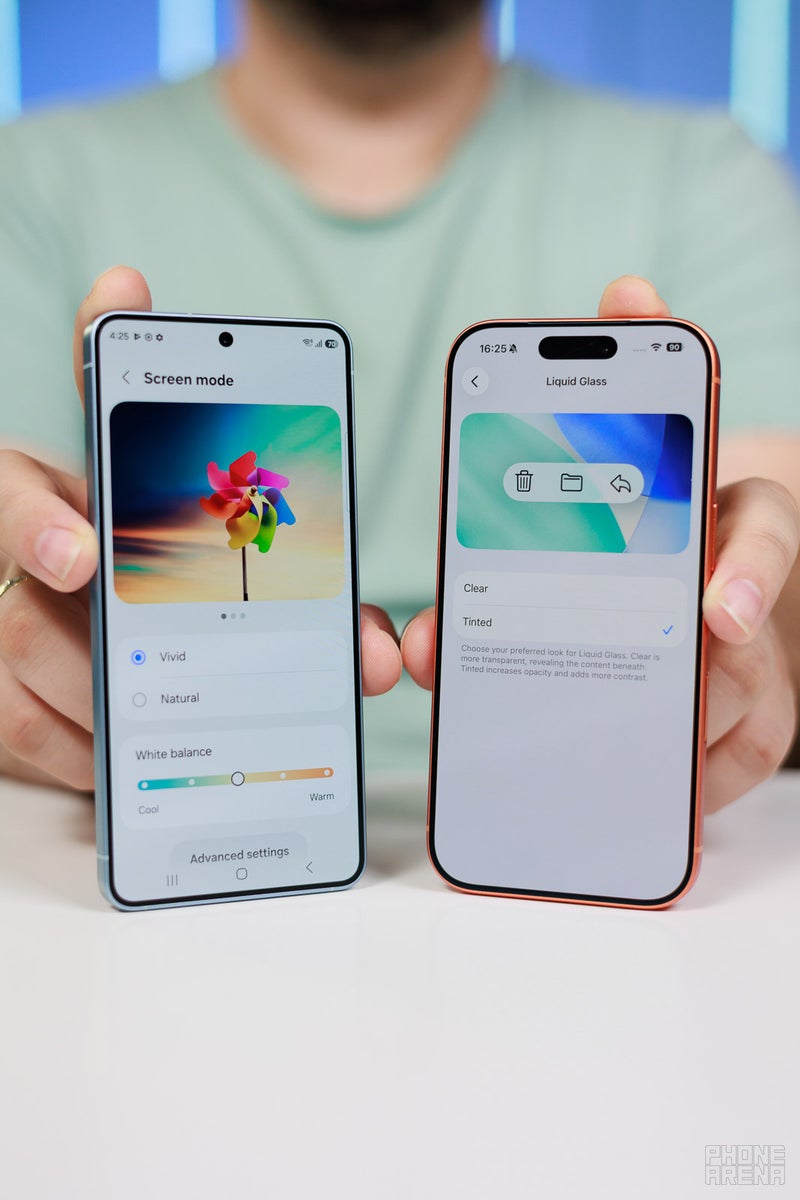 Samsung Galaxy S26 vs Apple iPhone 17 Pro: Main differences