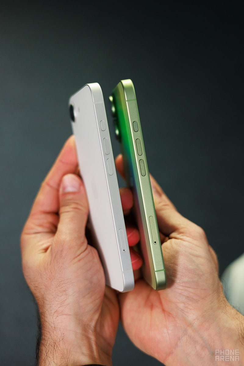 Apple iPhone 17e vs iPhone 17: Are the extra $200 worth it?