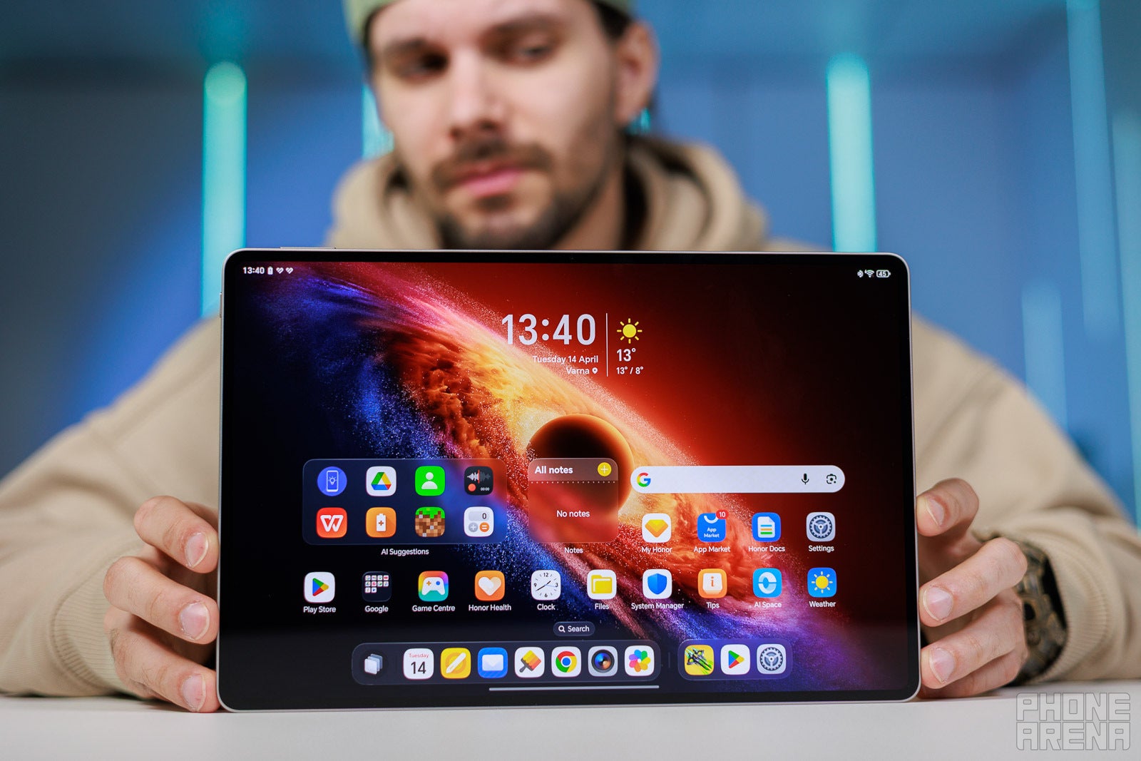 Honor MagicPad 4 review: Amazingly thin