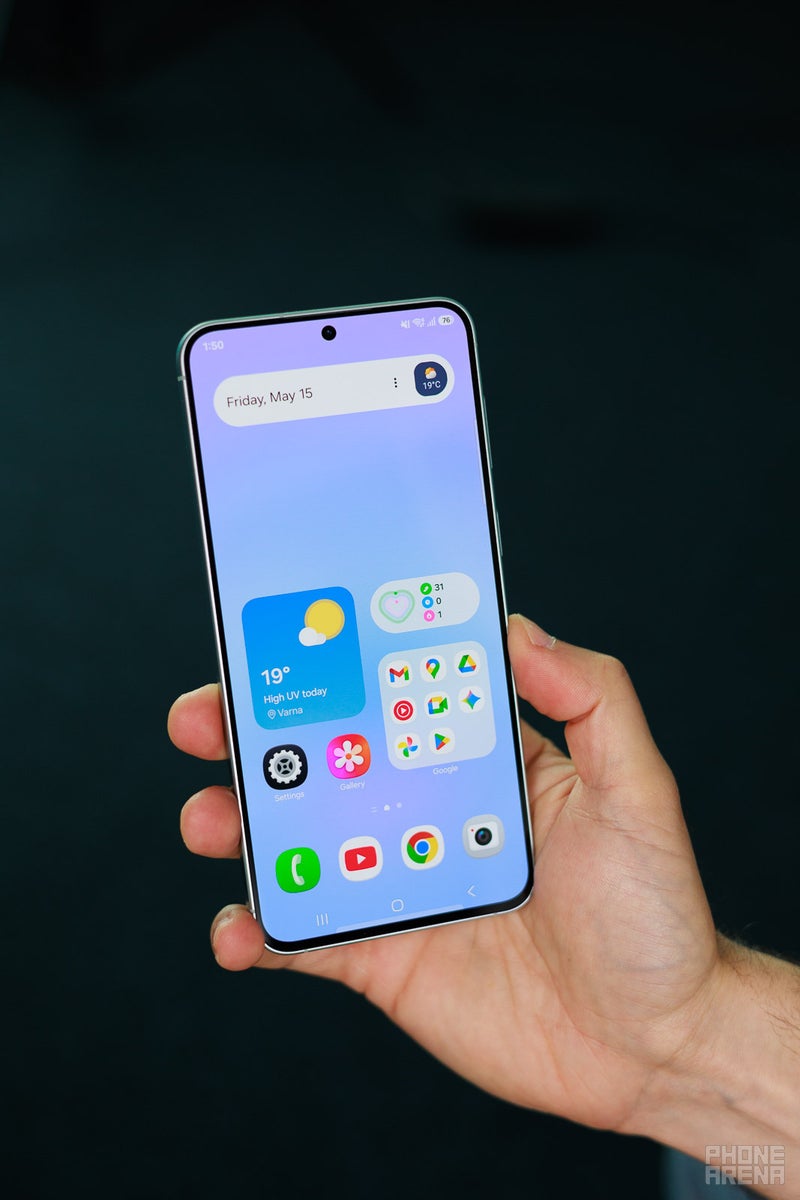 I tested the new Samsung Galaxy A57: the camera is just average, but it has one brilliant idea