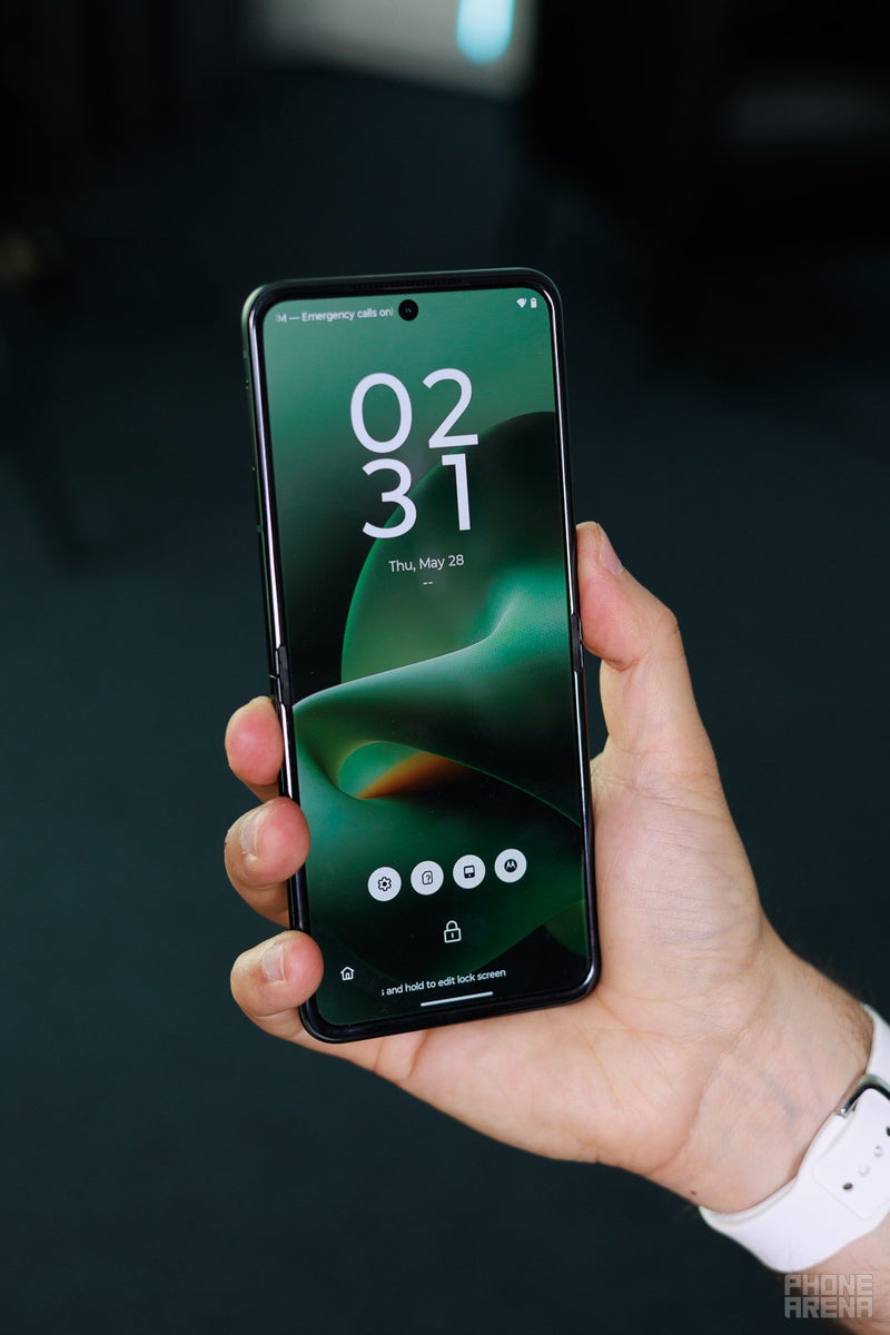 Motorola Razr Plus 2026 Review
