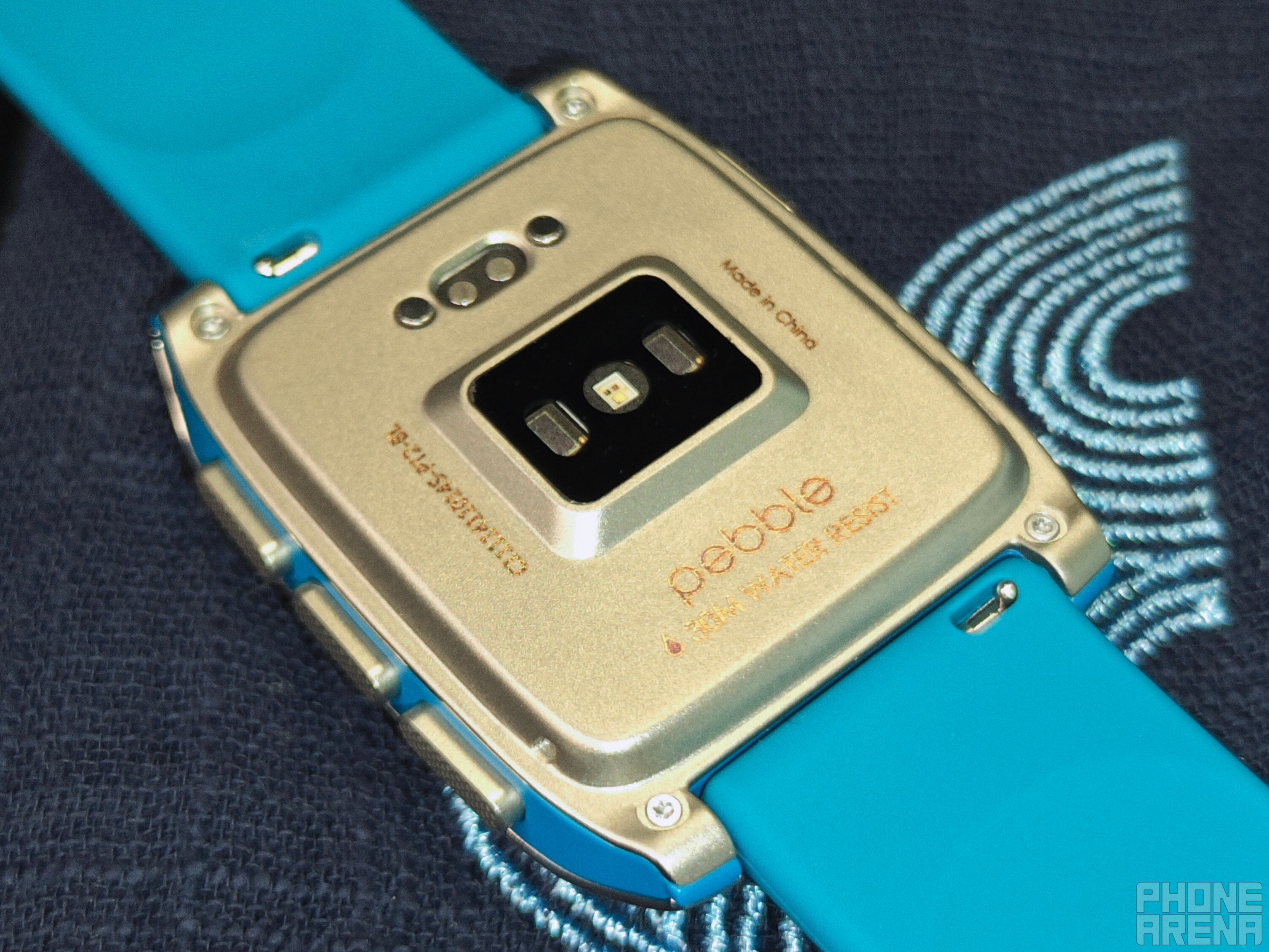 The sensor is there, but is it enough? | Image by PhoneArena - Pebble Time 2 review: making tech fun again