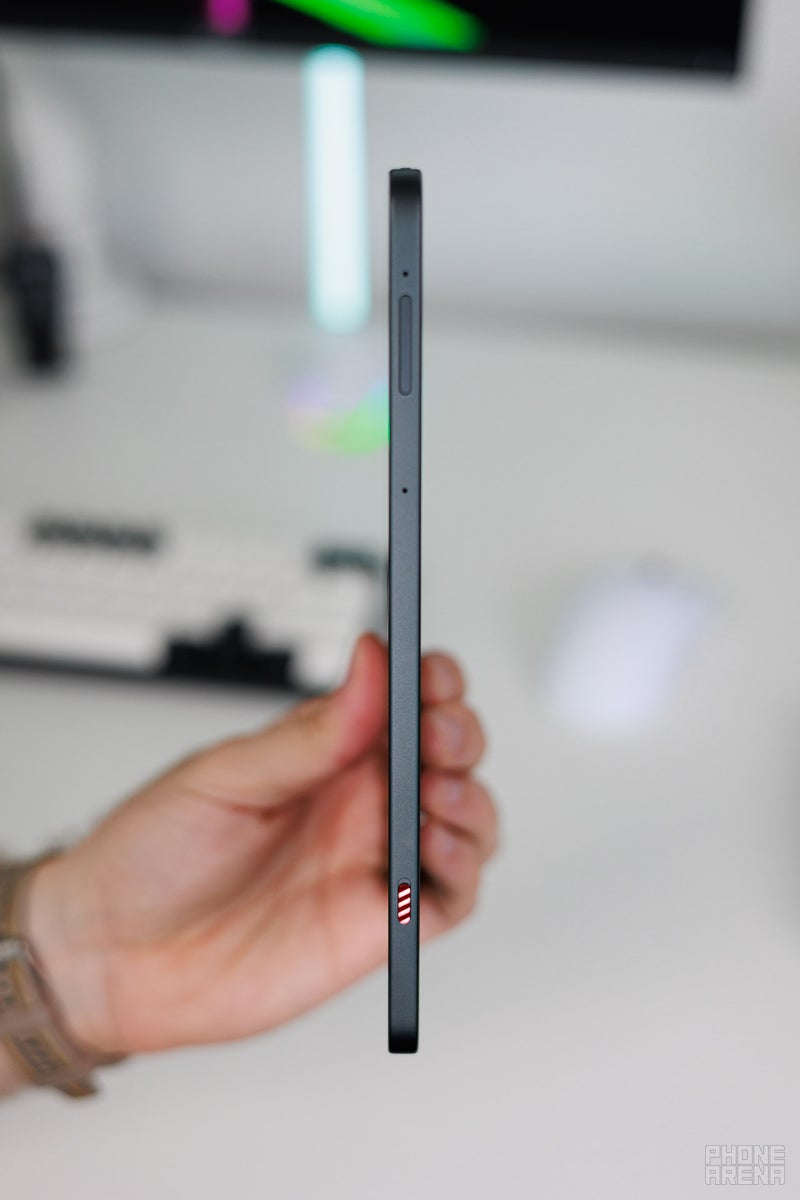 RedMagic Astra 2 Review: The best Android gaming handheld