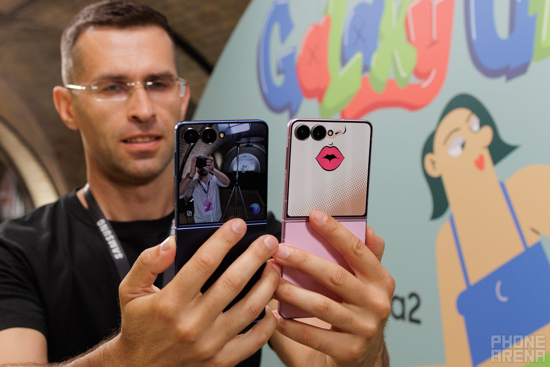 Flex Window looking dazzling | Image by PhoneArena - Samsung Galaxy Z Flip 8 vs Galaxy Z Flip 7: first look and hands-on