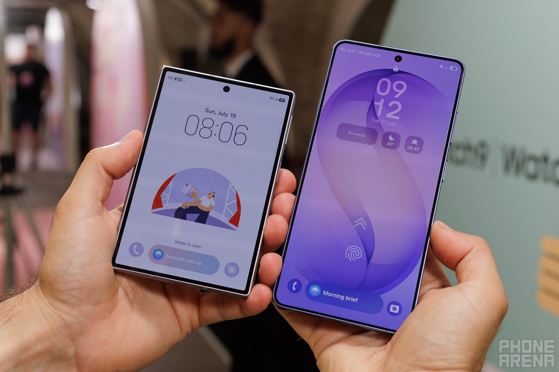 Very different experience | Image by PhoneArena - Samsugn Galaxy Z Fold 8 vs Galaxy S26 Ultra hands-on: wide or tall?