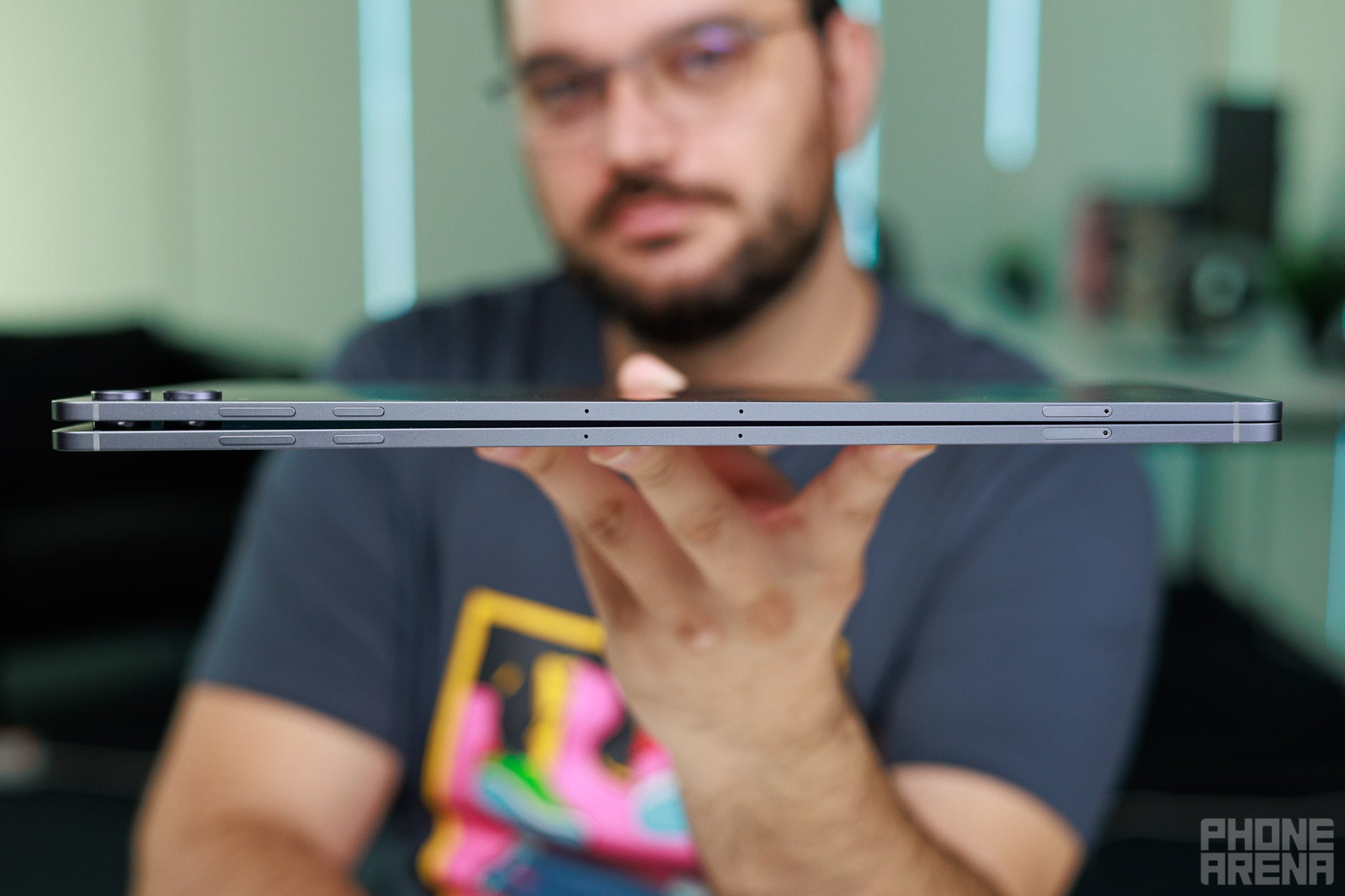 As sleek as they come. | Image by PhoneArena - Samsung Galaxy S12 Ultra vs Galaxy Tab S11 Ultra: Don't make a mistake!