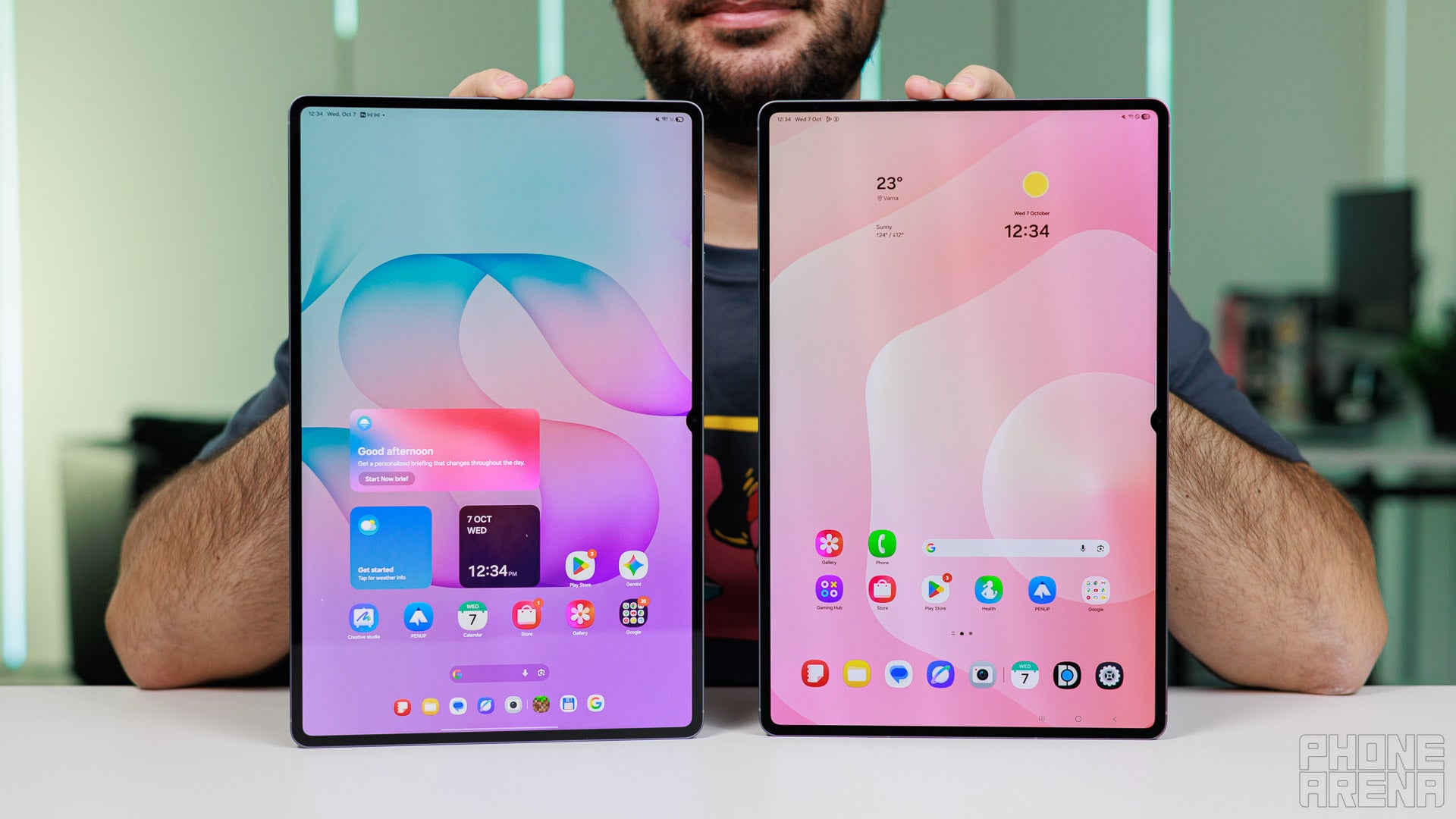 Very decent displays, especially for media viewing. | Image by PhoneArena - Samsung Galaxy S12 Ultra vs Galaxy Tab S11 Ultra: Don't make a mistake!
