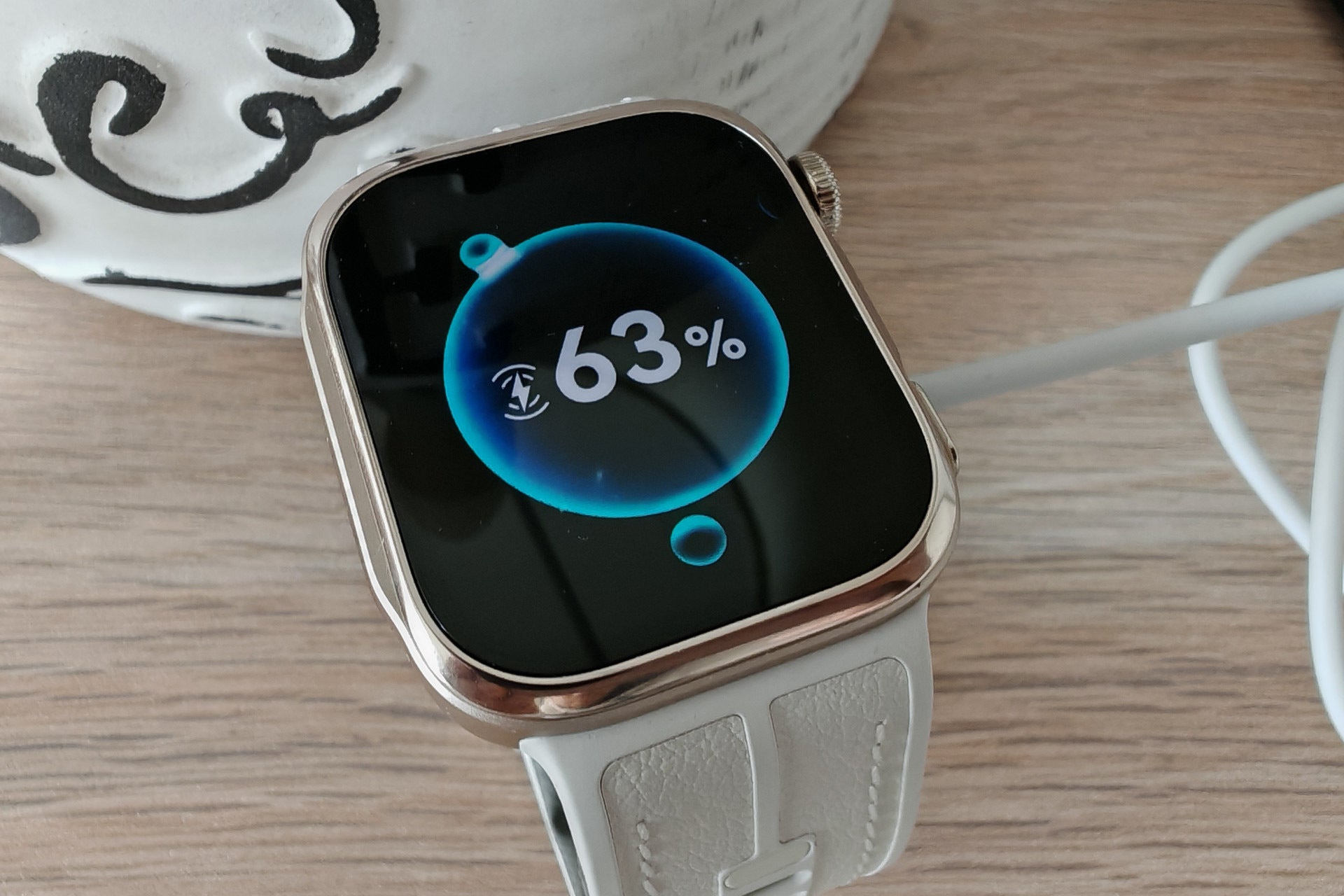 You can get two days on a single charge even if you max-out all the features. | Image by PhoneArena - Huawei Watch D3 review: A health revolution in action