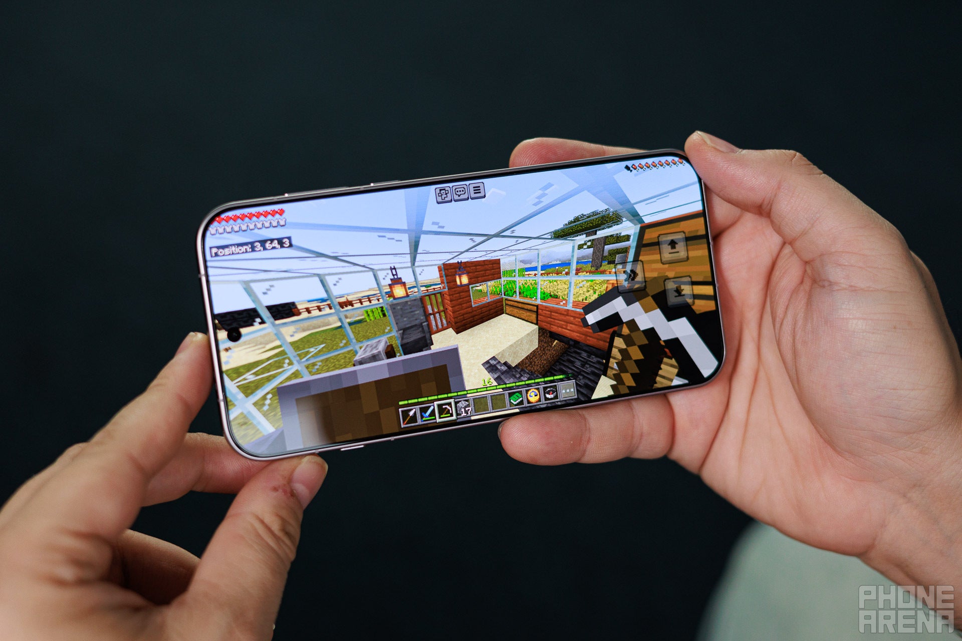 If only Bedrock supported ray-traced textures. | Image by PhoneArena - 5Oppo Find X10 Pro Max review: Android perfection ruined by an eye-watering price tag