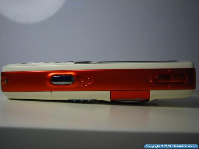 Sony Ericsson W800i Review