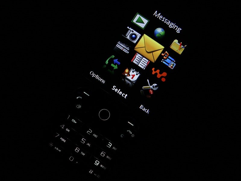 Sony Ericsson W902 Review