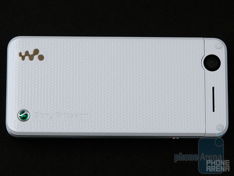 Sony Ericsson W302 Review