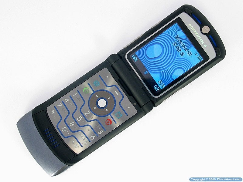 Motorola RAZR V3i Review