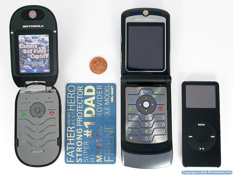 Motorola RAZR V3i Review