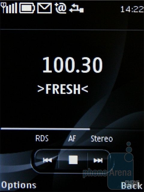 FM radio - Nokia 6700 classic Review