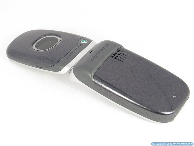 Sony Ericsson Z300 Review