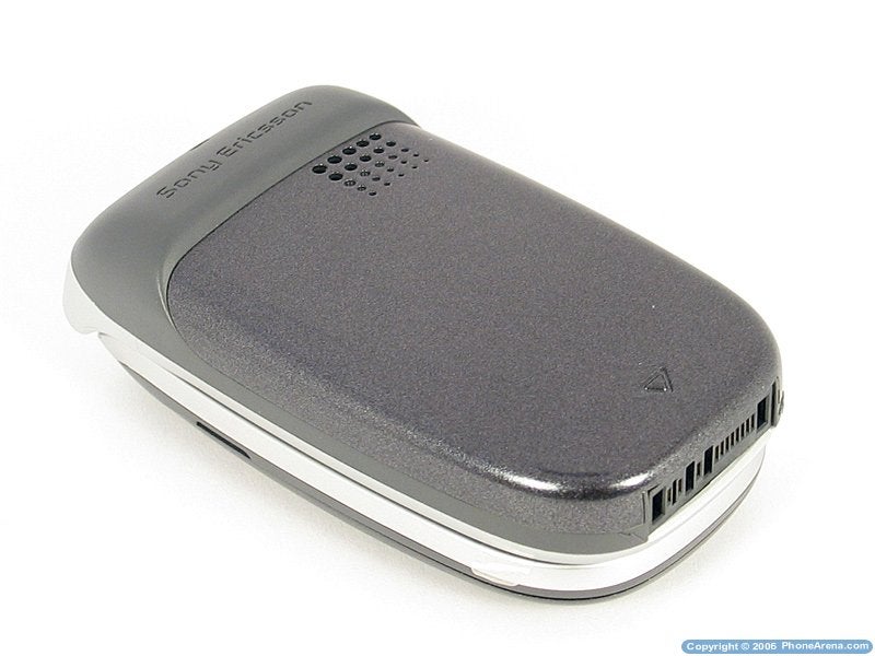 Sony Ericsson Z300 Review
