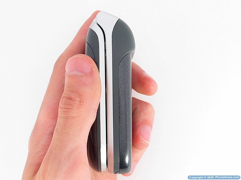 Sony Ericsson Z300 Review