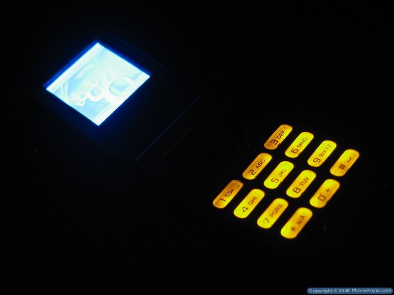 Sony Ericsson Z300 Review