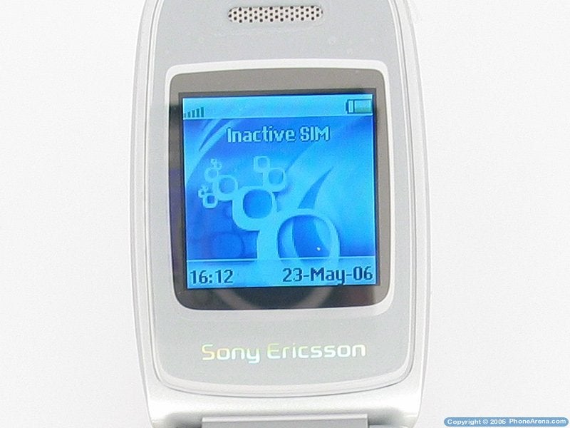 Sony Ericsson Z300 Review