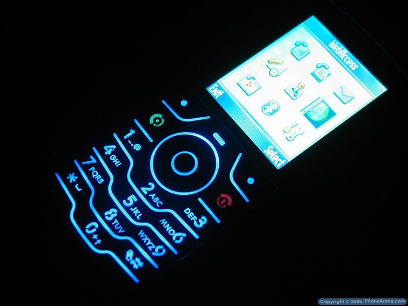 Motorola L7 SLVR Review