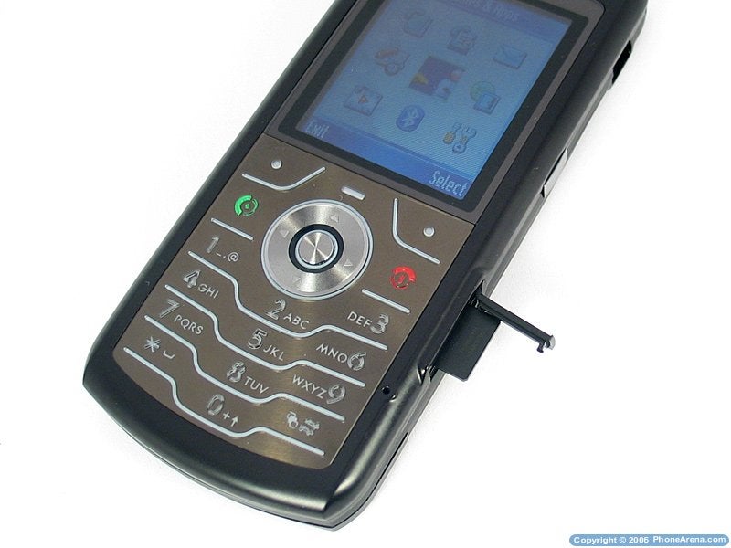 Motorola L7 SLVR Review