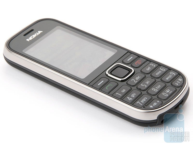 Nokia 3720 classic Review