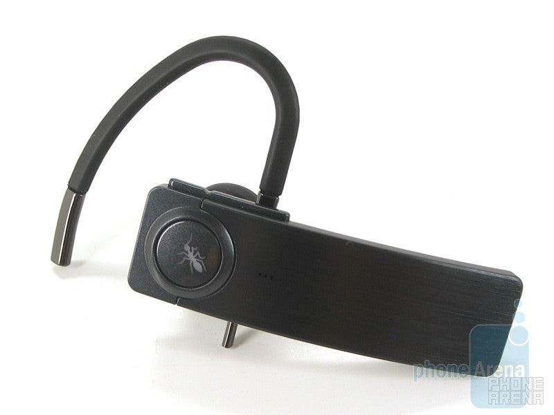 The BlueAnt Q1 - BlueAnt Q1 vs. Motorola Endeavor HX1 vs. Jawbone Prime