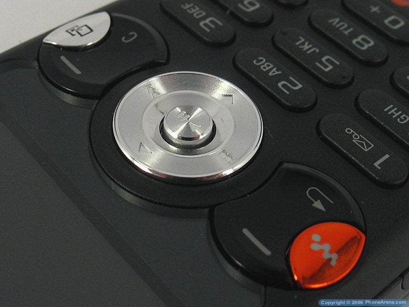 Sony Ericsson W810 Review