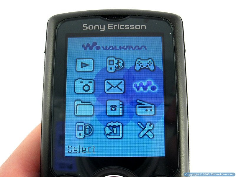 Sony Ericsson W810 Review