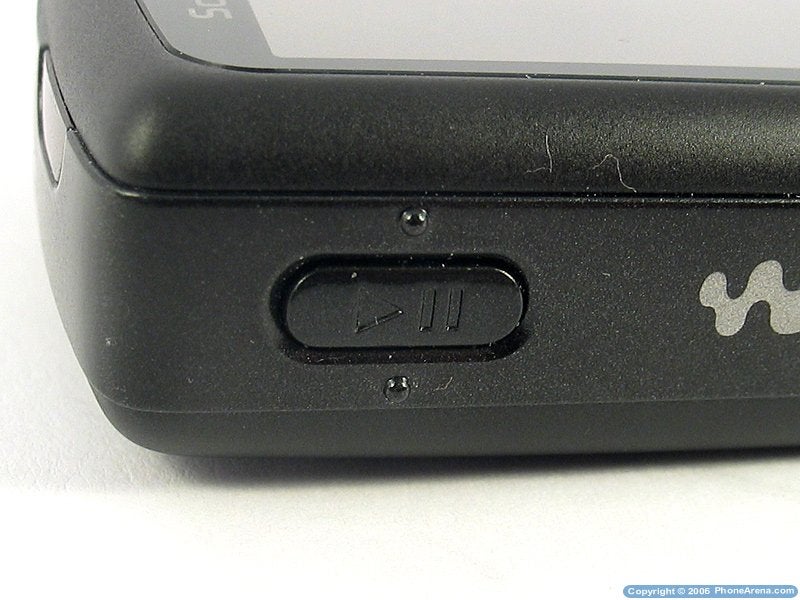 Sony Ericsson W810 Review