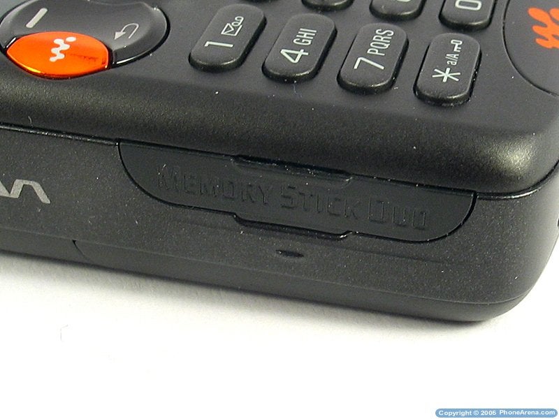 Sony Ericsson W810 Review
